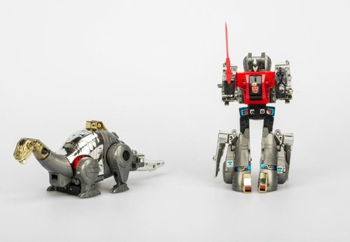 Transformers G1 sludge dinobot reissue brand new action figure Gift - Picture 6 of 7