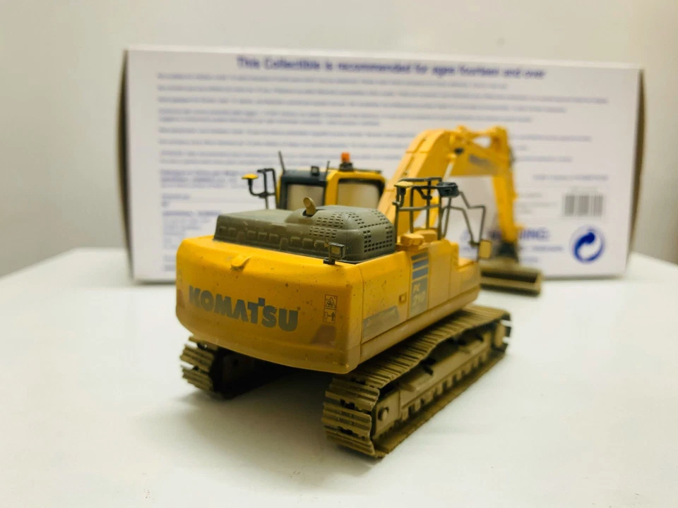 Komatsu PC210LCi-11 Excavator IMC Edition Muddy Version 1:50 DieCast UH8123 New - Image 4 of 4
