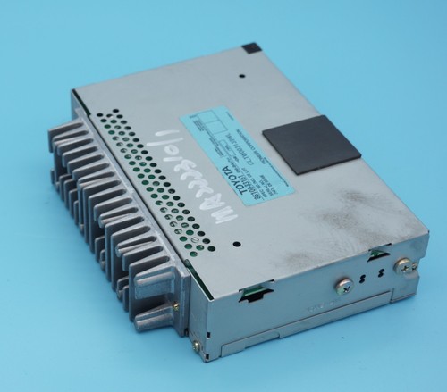 2001-2005 Lexus ES300 XV30 Amplifier Poineer Type OEM Genuine 86100-33161 - Picture 6 of 6