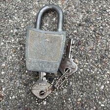 Vintage SLAYMAKER Padlock With 2 Keys Made in USA EUC