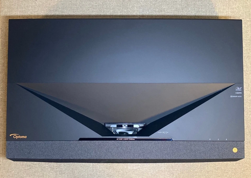 Optoma CinemaX P1  4K UHD Home Projector - "For Parts not working"  - Image 2 of 4