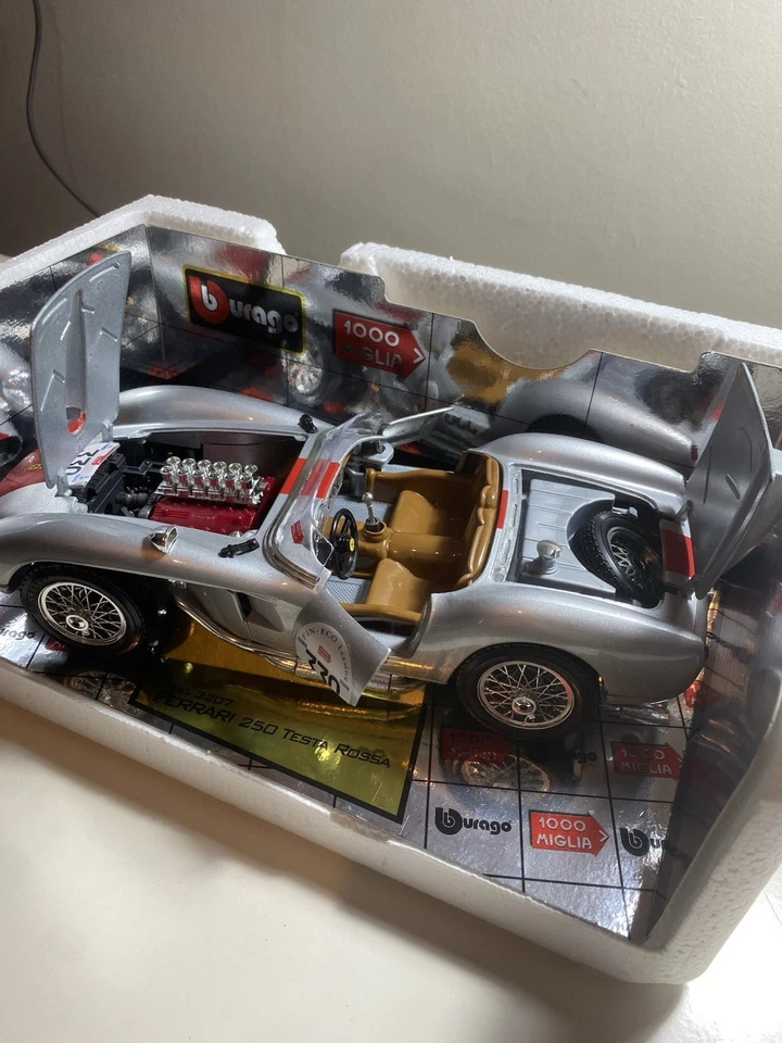 Rare 1/18 Burago Ferrari 250 Testa Rossa Mille Miglia 1957, Cod 3207, Boxed. — 第 3/4 张图片