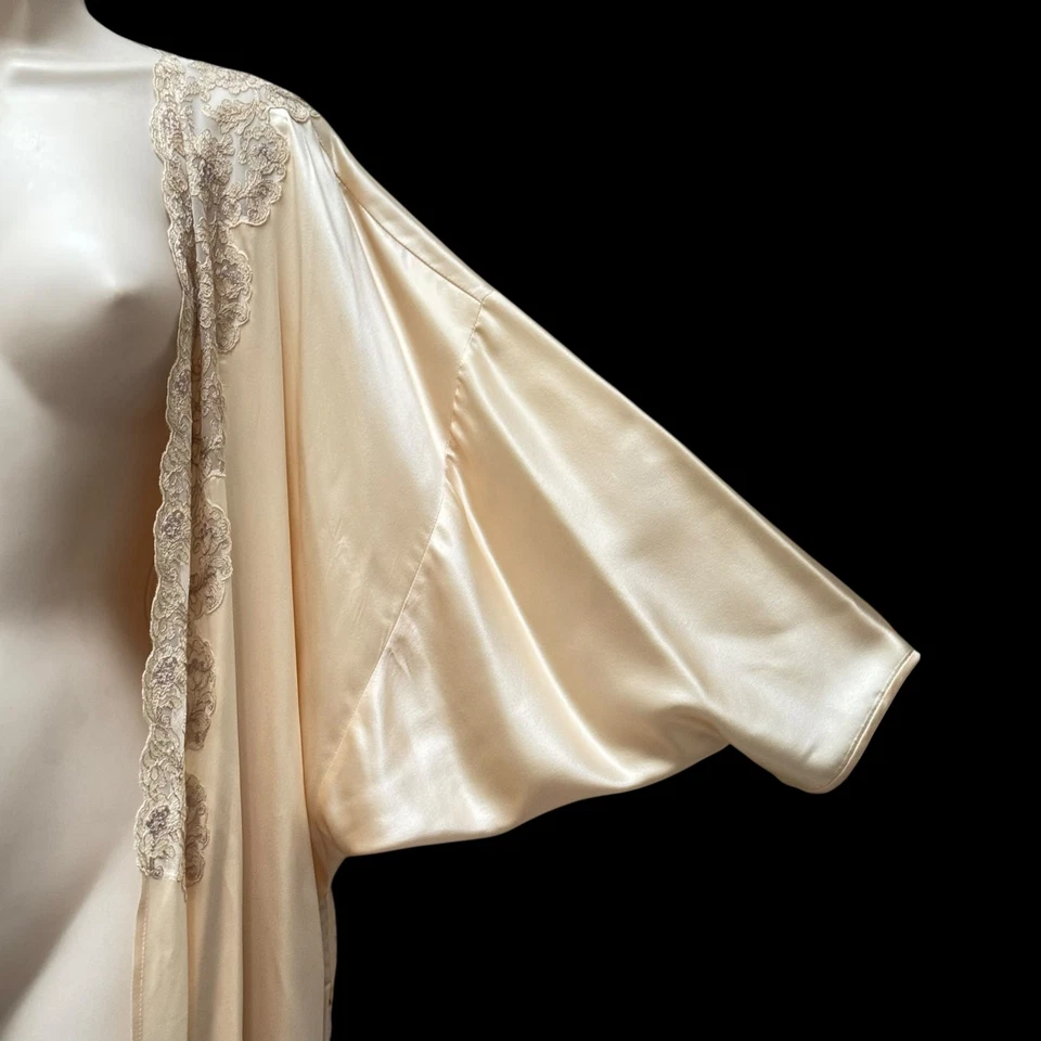 Bata de satén melocotón vintage ribete de encaje con cinturón estilo años 50 manga Dolman ropa de salón M/L Foto 4 de 4