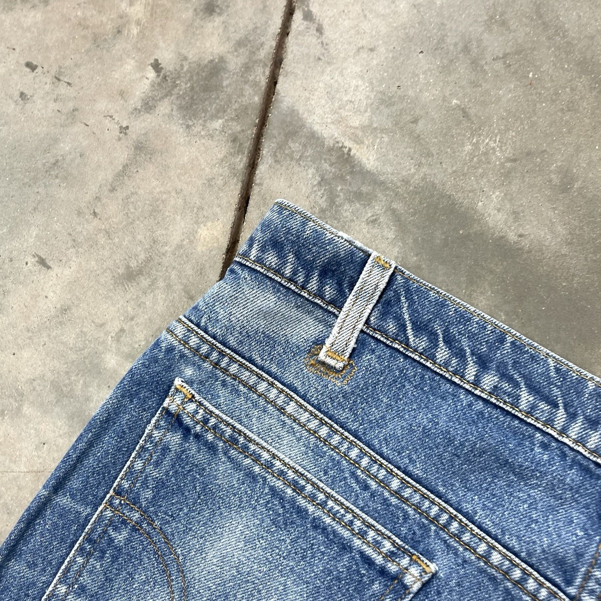 Vintage Levi's 517 Jeans Bootcut Flare 80s Made In USA Blue Denim