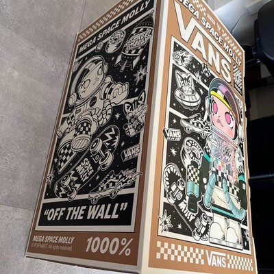 POPMART MEGA SPACE MOLLY × VANS 1000% Limited Edition Designer Art