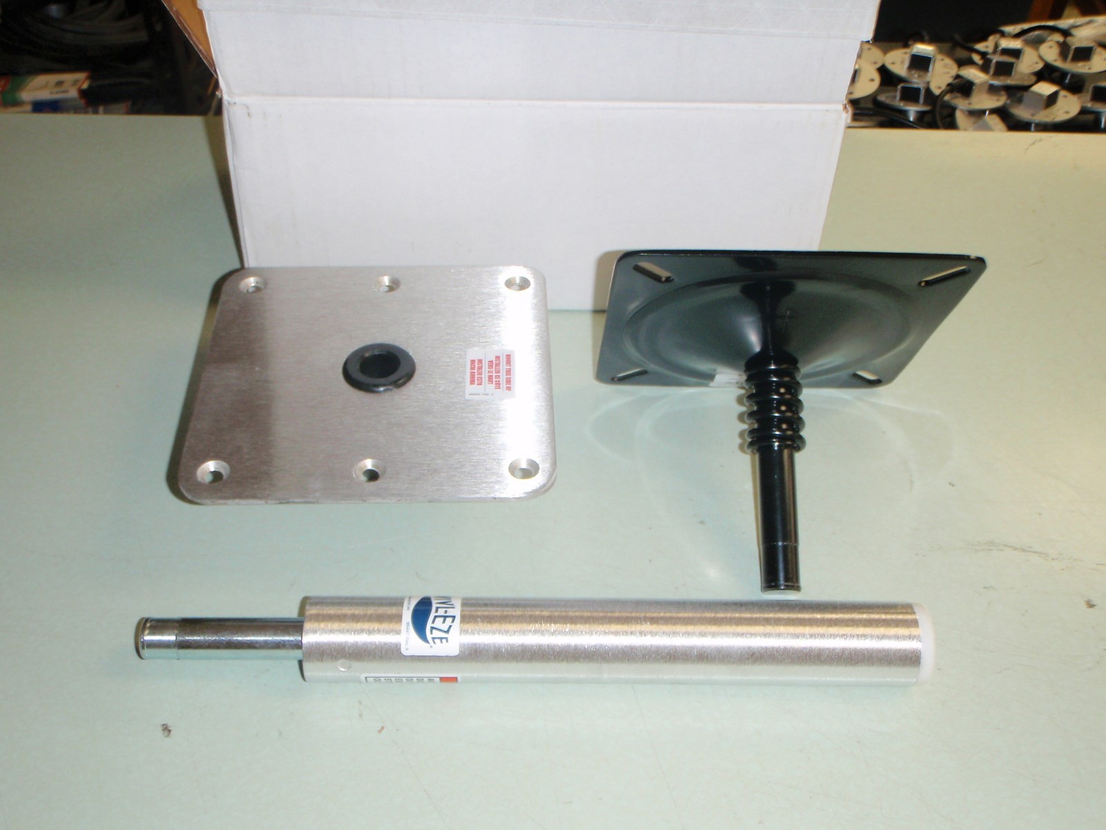 SWIVLEZE SEAT PEDESTAL LOCK N PIN 148 97739 11" POST 7"X7" STAINLESS