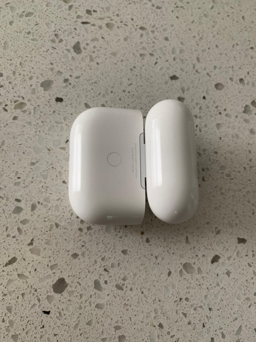 USED APPLE AIRPODS (3RD GENERATION) CHARGING CASE | eBay USED APPLE AIRPODS (3RD GENERATION) CHARGING CASE | eBay