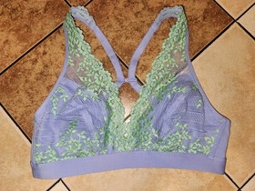 WACOAL 852191 EMBRACE LACE Wireless Convertib Bra Pastel Periwinkle & Mint NWOT
