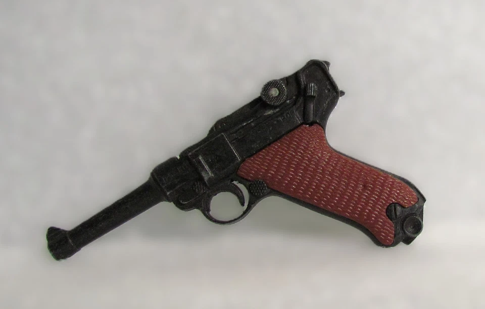 Vintage Marx Famous Firearms Miniature Toy Pistols 3 lot Colt, Luger, Colt  1911 - Image 4 of 4