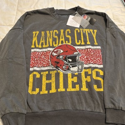 KC Chiefs Gameday Couture Team NFL Sweatshirt Size M NWT Super Comfy