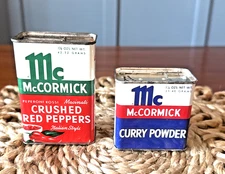 Vintage McCormick Spice Tins Crushed Red Peppers & Curry – Slide Metal 40's-50's