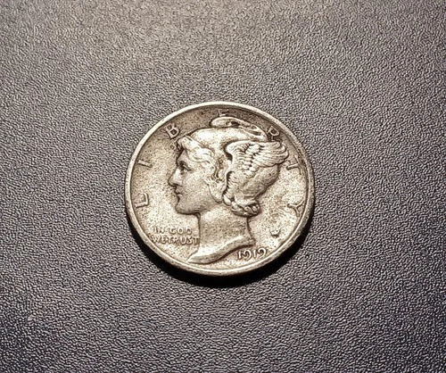 Nice AU 1919-P Mercury Dime