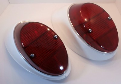 TAIL LIGHT ASSEMBLIES W/ SEAL RED LENS PAIR VOLKSWAGEN T1 BUG