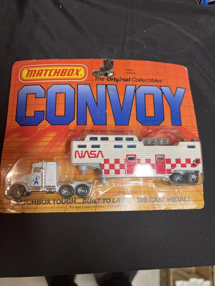 Vintage Matchbox CY-15 CONVOY NASA TRACKING PETERBUILT TRUCK 1983 - Image 4 of 4