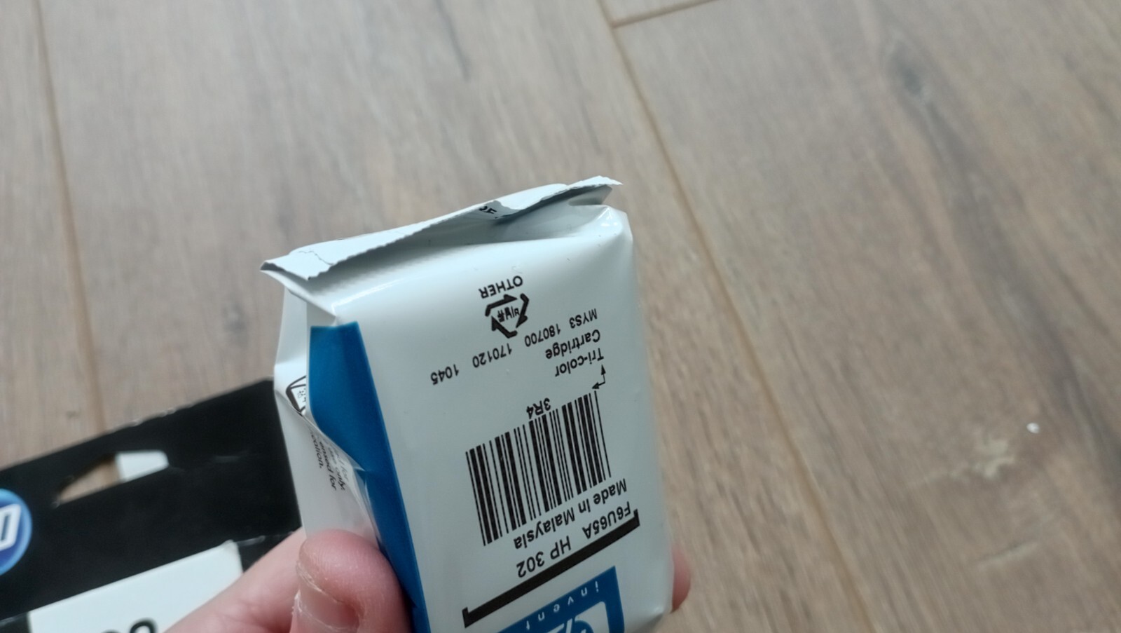 ORIGINAL HP 302 TriColour F6U65AE Ink Cartridge *OUT OF DATE* eBay