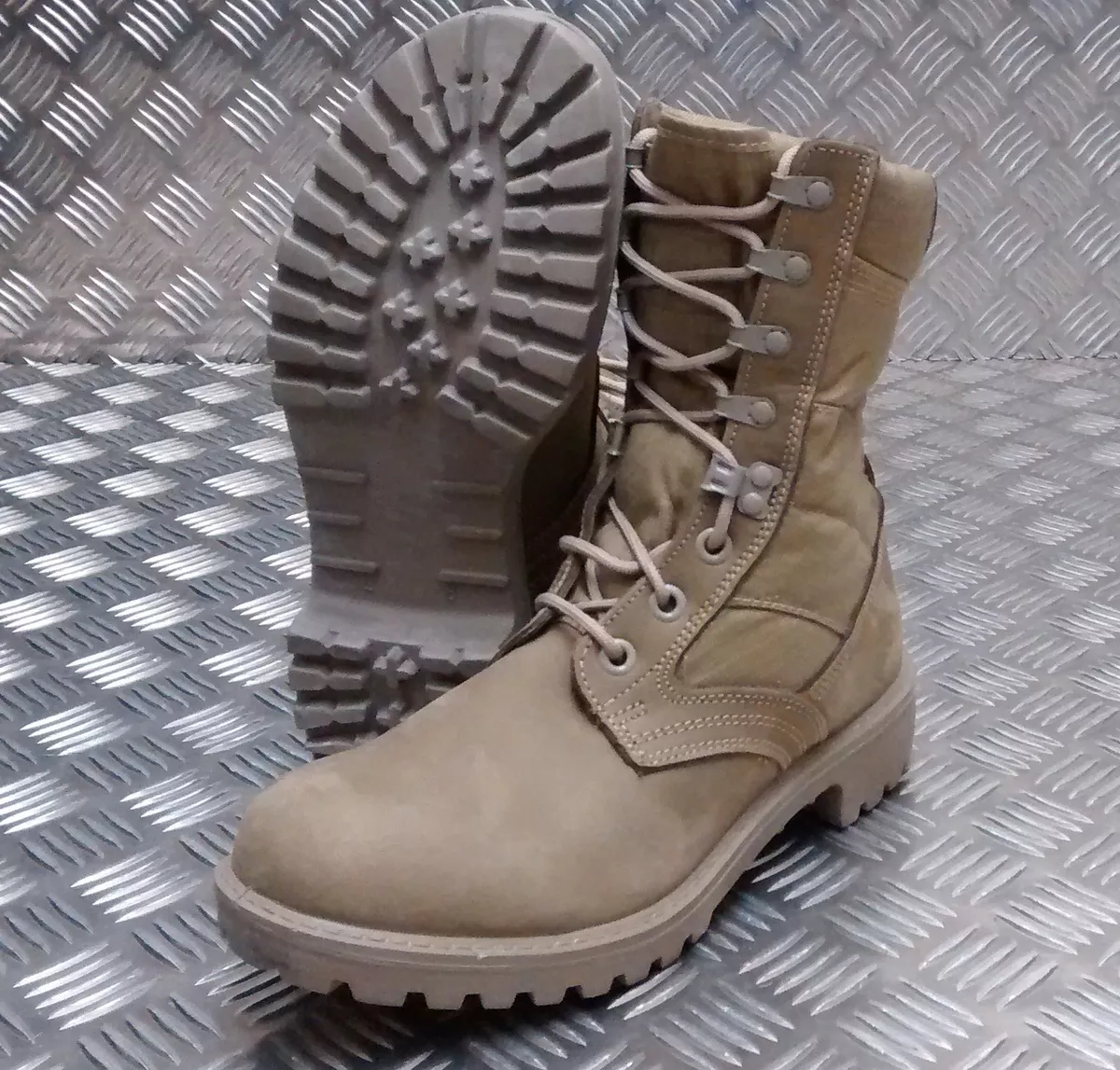 Genuine British Army Issue Soldier Desert Nubuck Assault Patrol Combat Boots