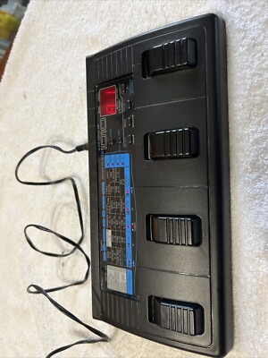 Zoom 1010   Zoom Player Advanced Guitar Effects Processor
