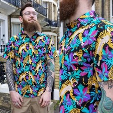Camisa RUN AND FLY Negra Estampado Tigre Lirio Tropical Retro Alt S-3XL Hombres Unisex