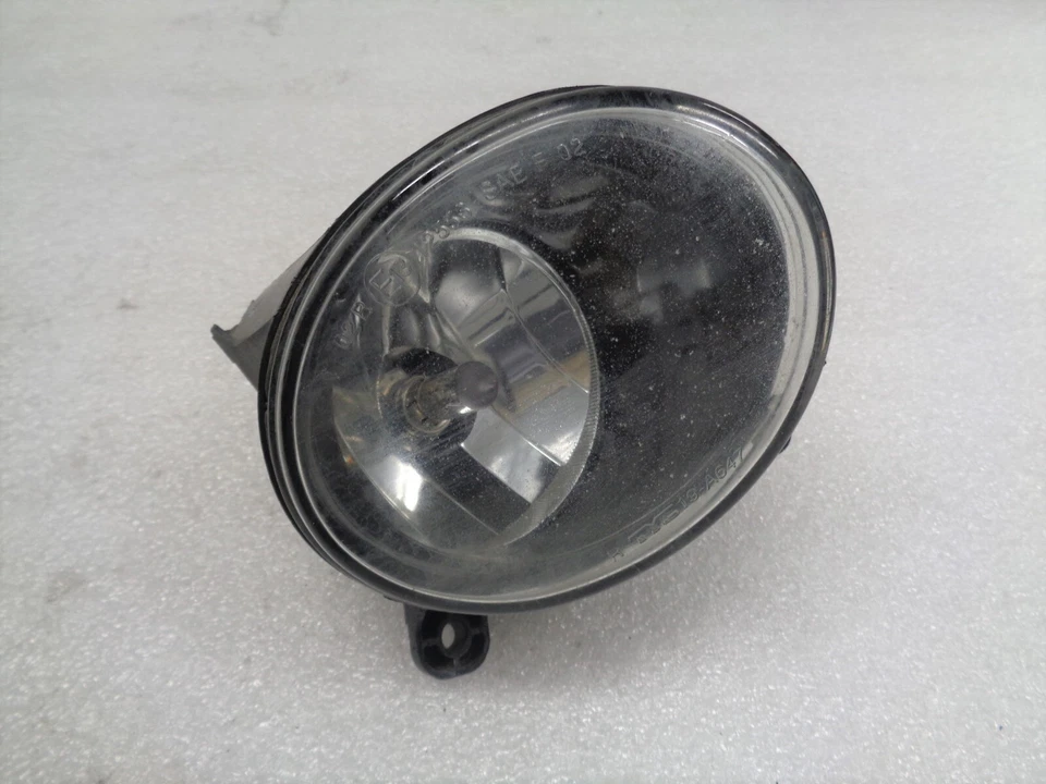 09-12 奥迪 A4 Quattro 右前乘客雾灯市场后 AK221164 — 第 3/4 张图片