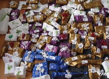 Mischware Für DAMEN Überraschungspäckchen Restposten Konvolut Parfüm,Schmuck USW