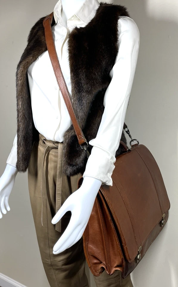 De Colección Tumi Mensajero Maletín Bolso Cuero Marrón Parte Inferior Expansible Correa Desmontable Foto 3 de 4