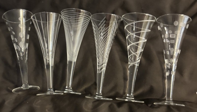 Mikasa Cheers Cordial Glasses 5 7/8” H 2 1/4” D Set of 6