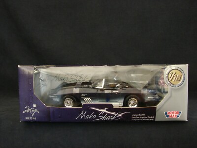 MotorMax 1961 Mako Shark 1/18 Diecast Car Chevrolet Corvette