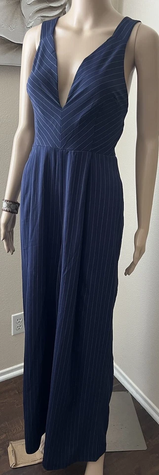 NUEVO CON ETIQUETAS FINDERS KEEPERS MONO A RAYAS FLAMENCO RECTO pierna plisada talla S Foto 4 de 4