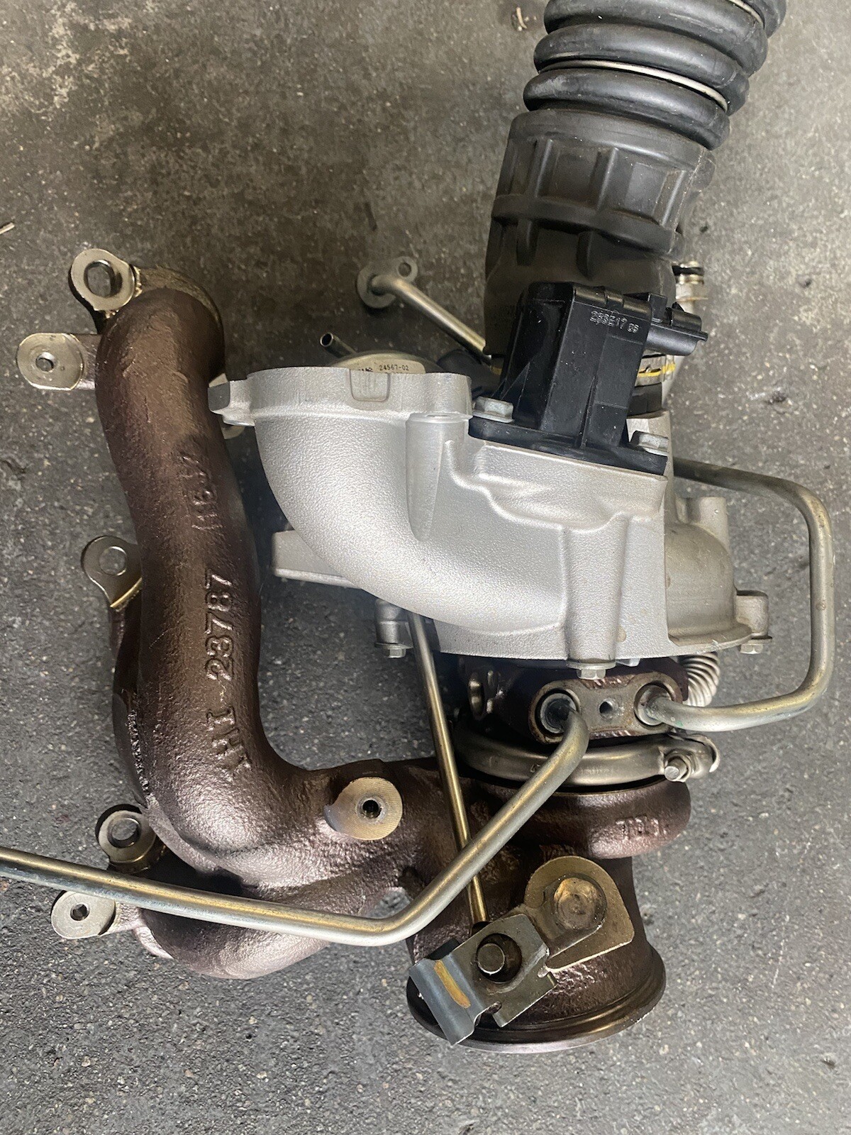 14-17 Maserati Ghibli M157 Front Left Driver Side Turbo Charger Assembly 0EM￼
