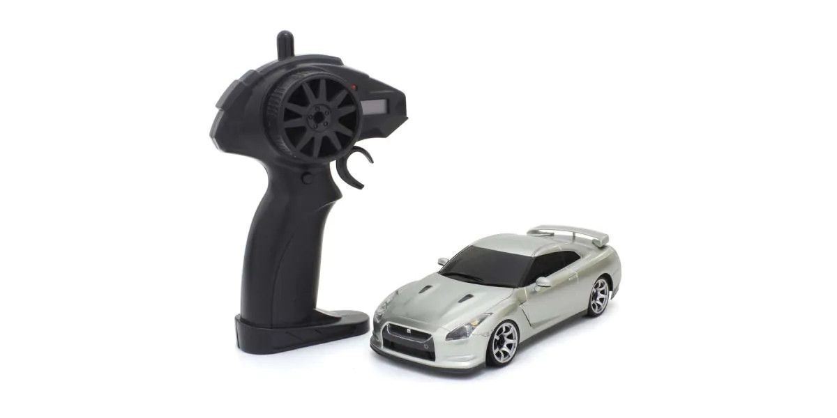 京商　ミニッツレーサー用ボディ　イエローハット　Nissan GT-R　R35 Kyosho - FIRST Mini-Z Nissan GTR (R35) | eBay