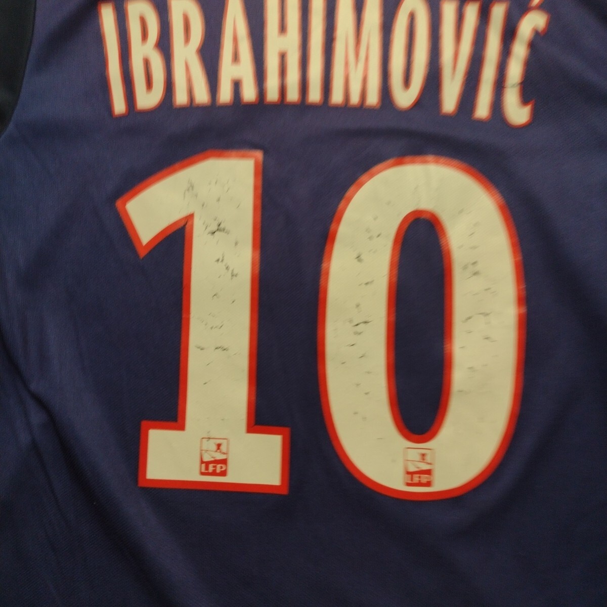 Ibrahimovic 10 PSG Paris Saint Germain T Shirt Youth Medium