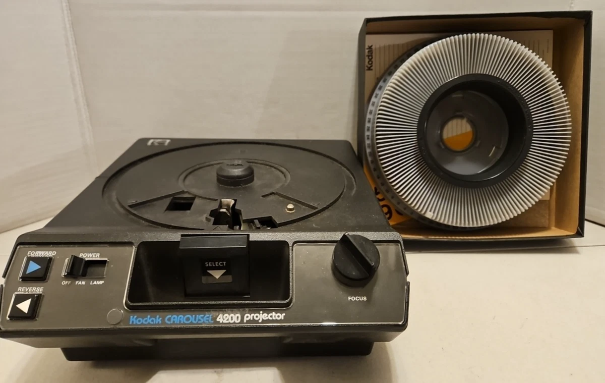 コダック　カルーセル　4200-J プロジェクター Amazon.com: Kodak Proyector de diapositivas Carousel 4200