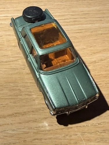 REALLY NICE VINTAGE CORGI 275 ROVER 2000TC - Golden Jacks