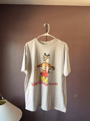 Rare Vintage Tigger Mickey Mouse Disney World Tee shirt 