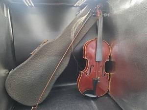 German Violin Nicolaus Amatus Cremonen Copy For Restoration. MG