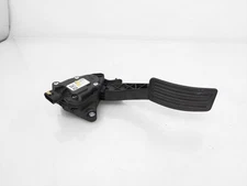Nissan Maxima 2016-2020 Gas Accelerator Pedal 180023Ta0b