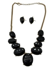 Black Faceted Oval Bib Necklace Earrings Set Gold Tone Womens Statement