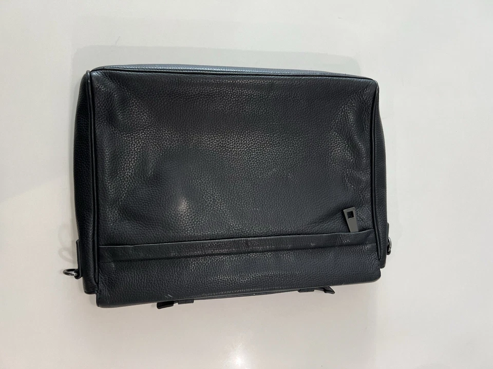 正品 PEBBLE 皮革 - HUGO BOSS 笔记本电脑包 — 第 3/4 张图片