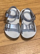 Sun San Hoyway Saltwater Surfer Silver Sandals Size 5