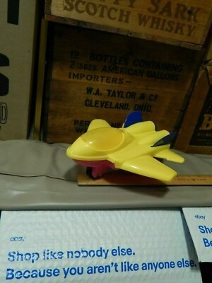 american plastic toys airplane