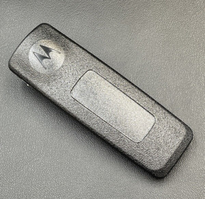 OEM Motorola 2-way Portable Radio Waist Belt Clip    4215209H01        (C30)