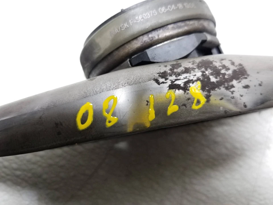 08 09 10 11 12 13 BMW 128i MANUAL TRANSMISSION CLUTCH FORK OEM - Image 2 of 4