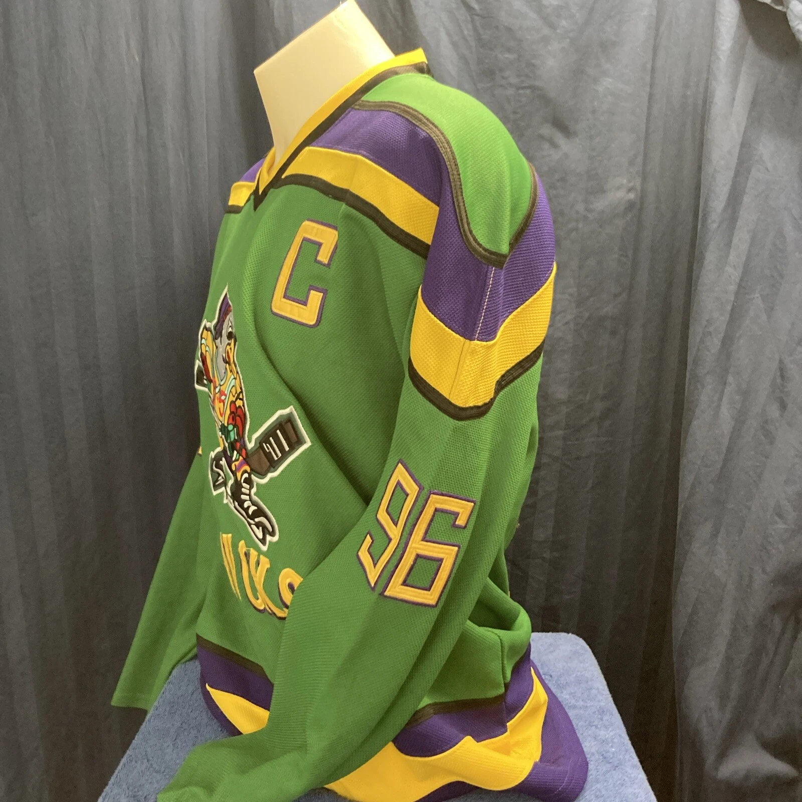 The Mighty Ducks Movie Jersey #96 Conway all Size