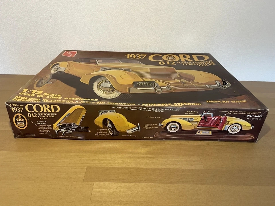 Rare AMT 1:12 1937 Cord 812 Supercharged Convertible Coupe Model Kit – NEU /OVP  - Bild 2 von 4