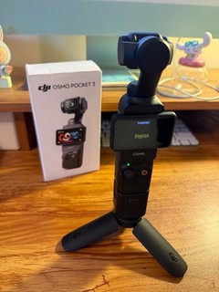 DJI Osmo Pocket 3 4K Camera MINT 128GB Card Box Mini Tripod & Handle