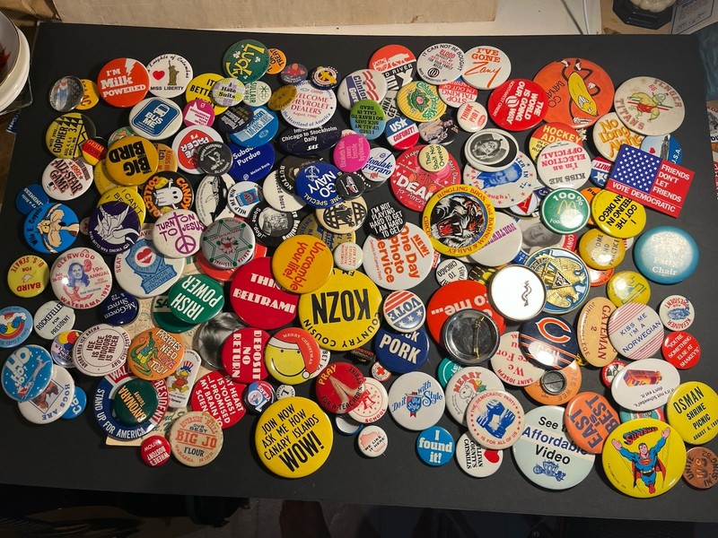 Vintage 1970’s 80’s Pinback Button Huge Lot Of 100+ Advertising Sports Etc