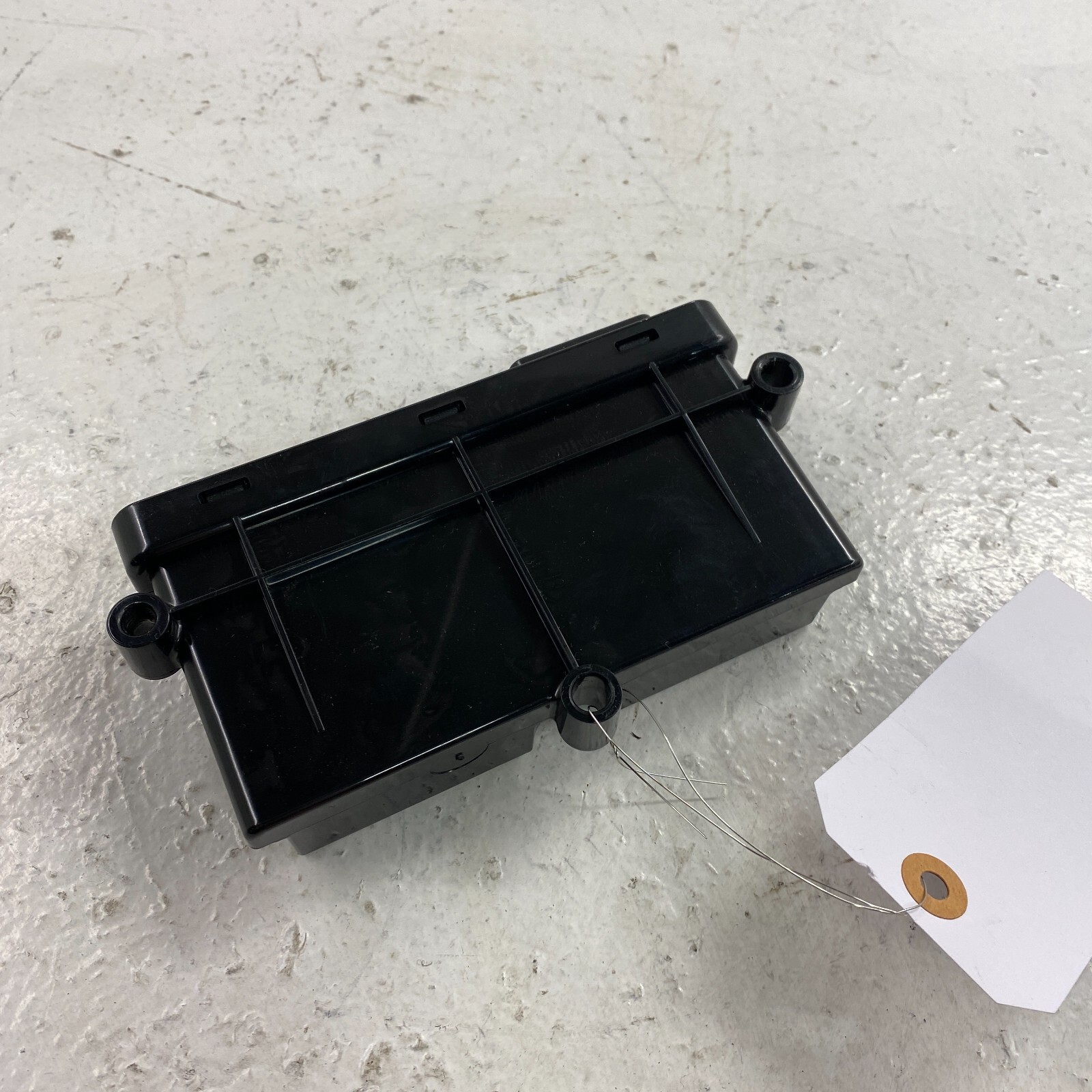 2012 - 2016 Tesla Model S POWER LIFTGATE CONTROL MODULE