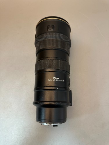 Nikon AF-S Nikkor 70-200mm f/2.8 G SWM VR ED IF Lens - Picture 4 of 9