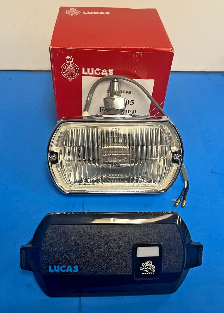 New Pair of Lucas Square 8 FT8 Lamps + Covers Fog Lights for
