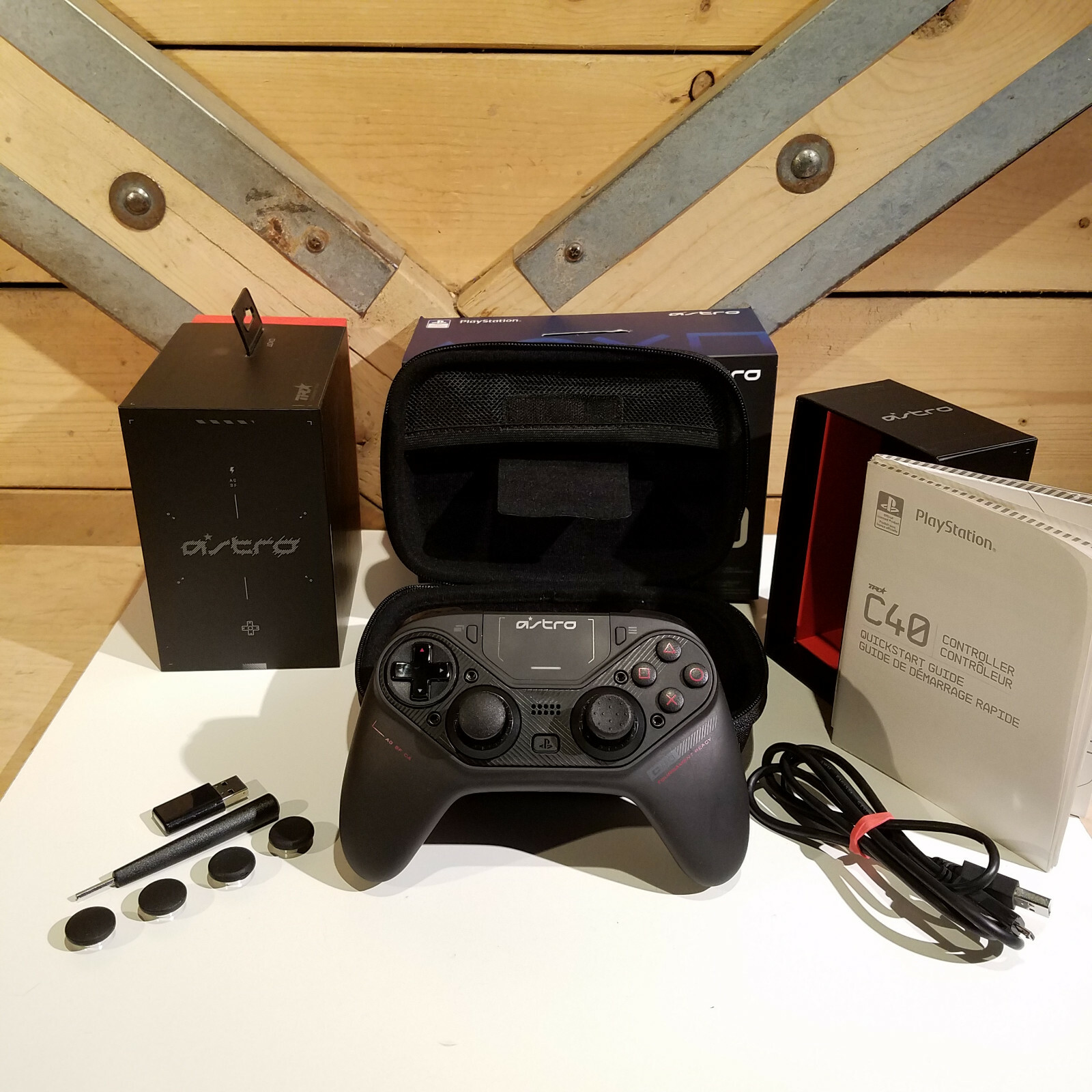 Astro C40 TR GR0004 Black Wireless 